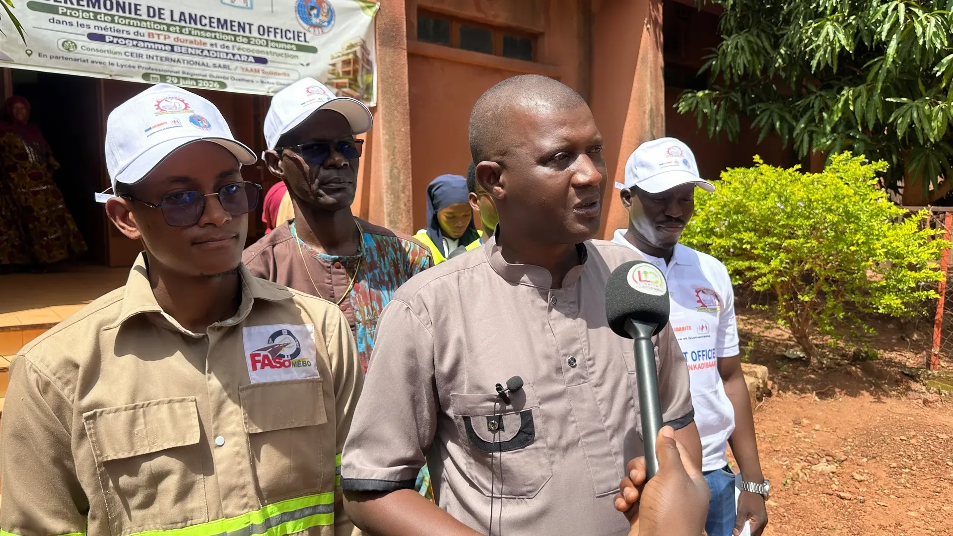 Interview presse locale lors du lancement du programme BenkadiBaara